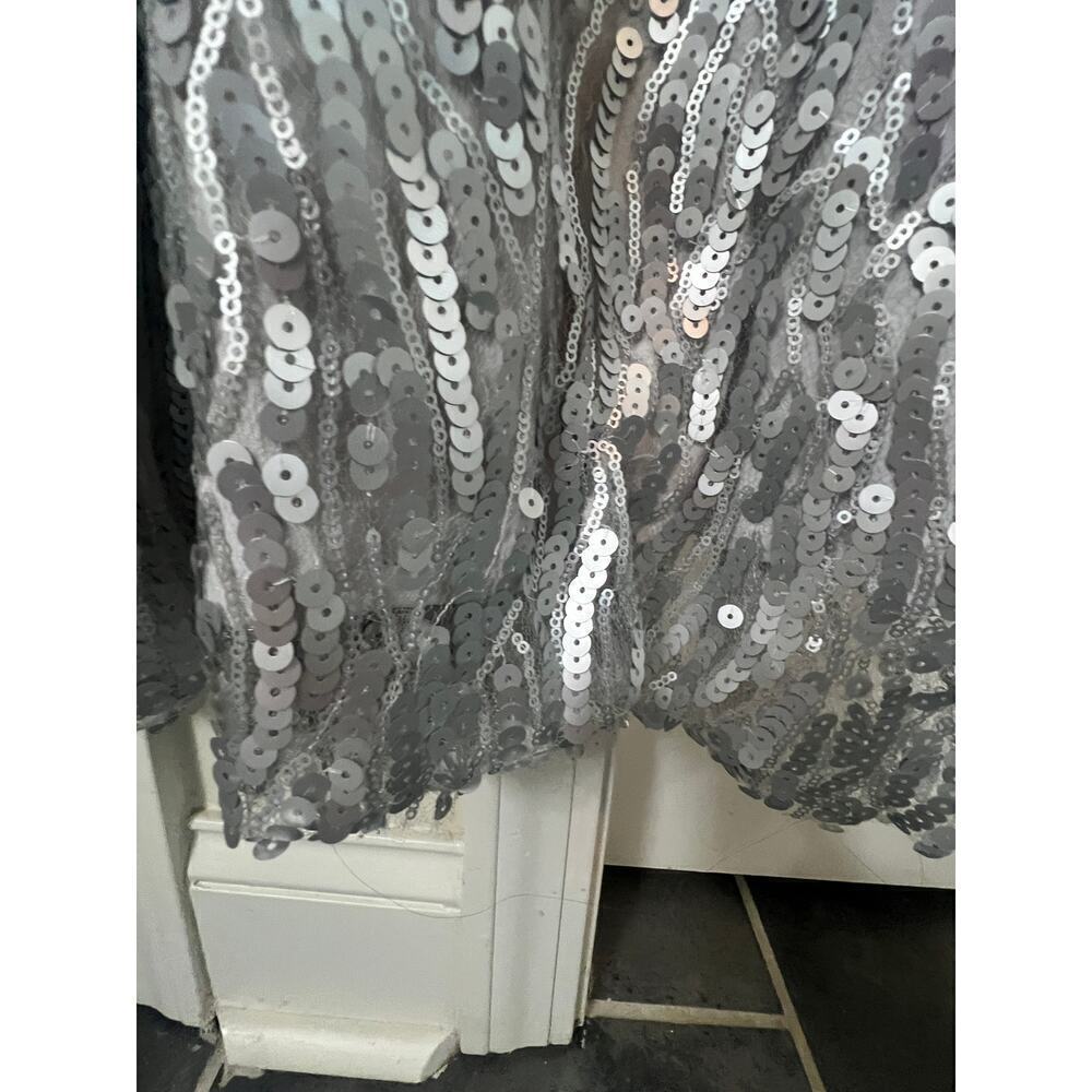 DONNA MORGAN serenity COLLECTION silver SEQUINED SHIMMER GOWN WOMENS 2 - Picture 6 of 11